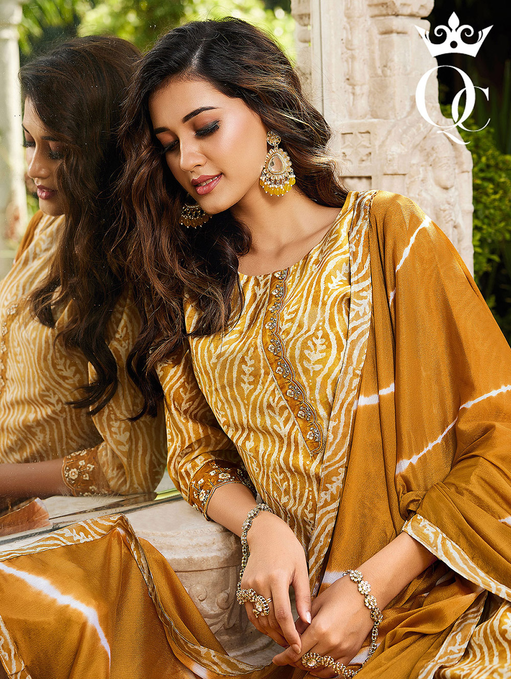 Radiant-Elegance-Modal-Chanderi-Embroidered-Kurtha-Set-(10)