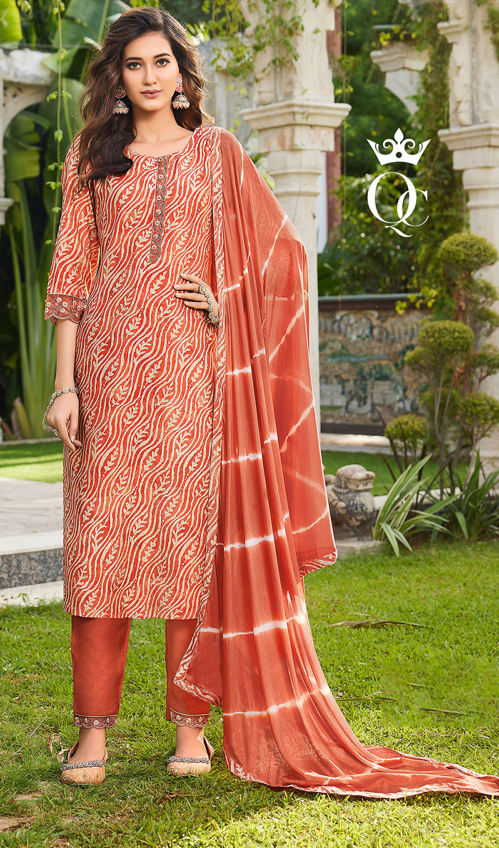 Radiant-Elegance-Modal-Chanderi-Embroidered-Kurtha-Set-(3)