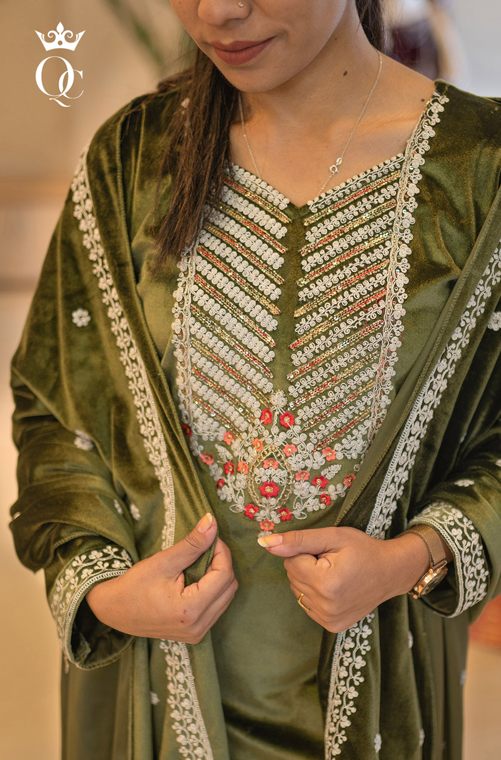 Velvet Elegance Machine and Hand Worked Neckline Velvet Top with Straight Pant, Machine Work Lace, and Coordinated Machine Worked Dupatta (5)